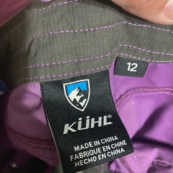 Kuhl Purple Capris with Straight-Leg Design
